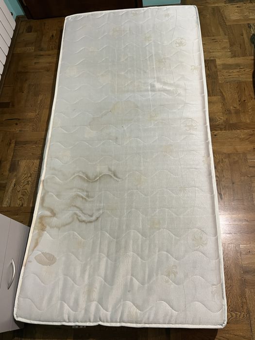 Матрак и детско легло кола