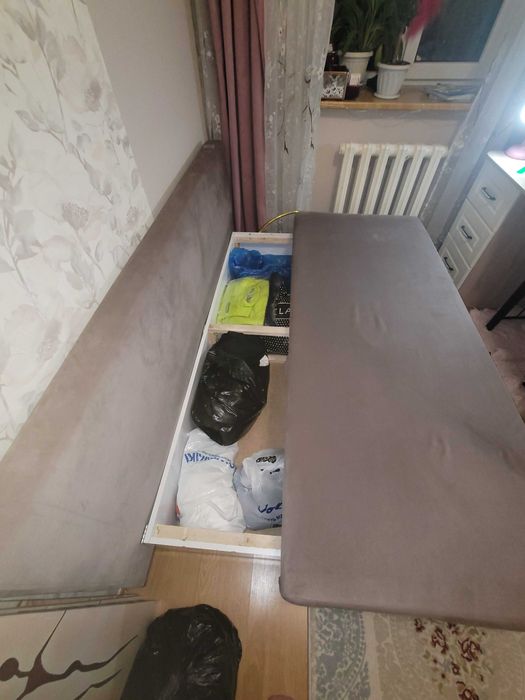 Продам диван дешево