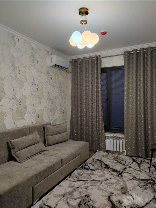 Shayxontohur Xalqlar doʻstligi metrosini yonida 1 xonali kvartira ijar