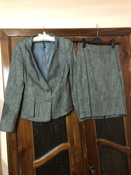 Любимые костюмы с брюками