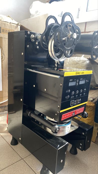 Запайщик стаканов