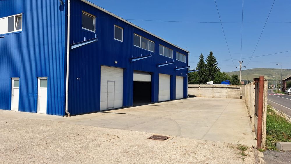 Inchiriez hala metalica langa piata auto