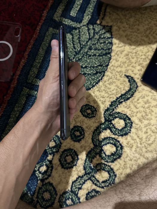 Iphone 11 pro max holati ideal