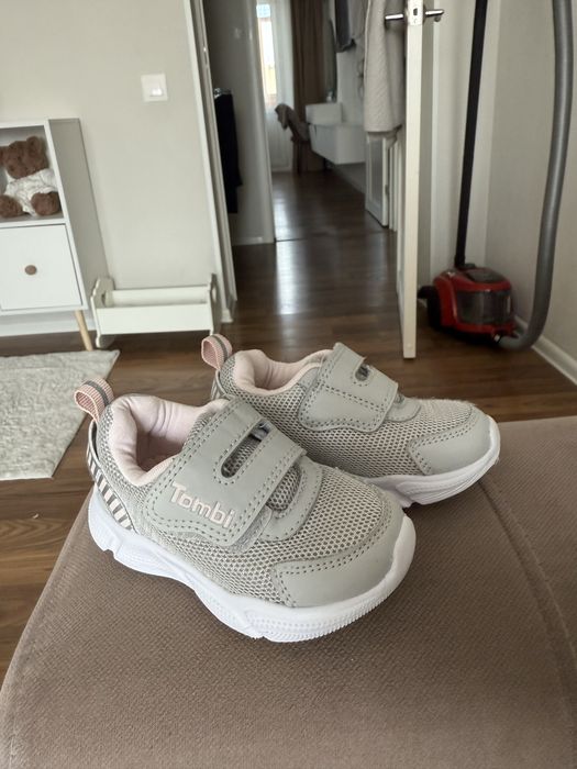 Кроссовки tombi детские