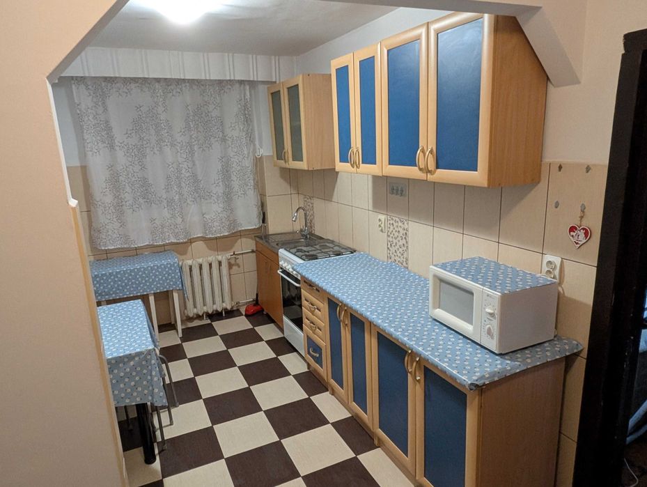 Proprietar ofer spre închiriere apartament cu 3 camere tip AN Rogerius