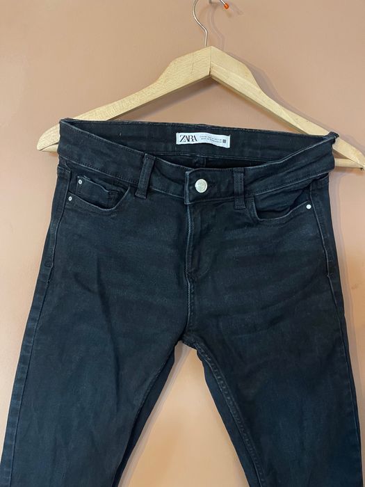 Дънки Zara M- не използвани
