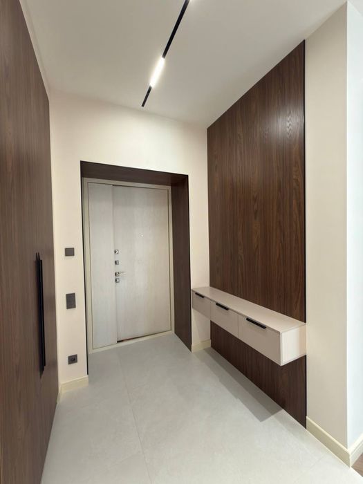 Жк "Инфинити" 2/11/14 65кв.м евро ремонт с мебелью и техникой