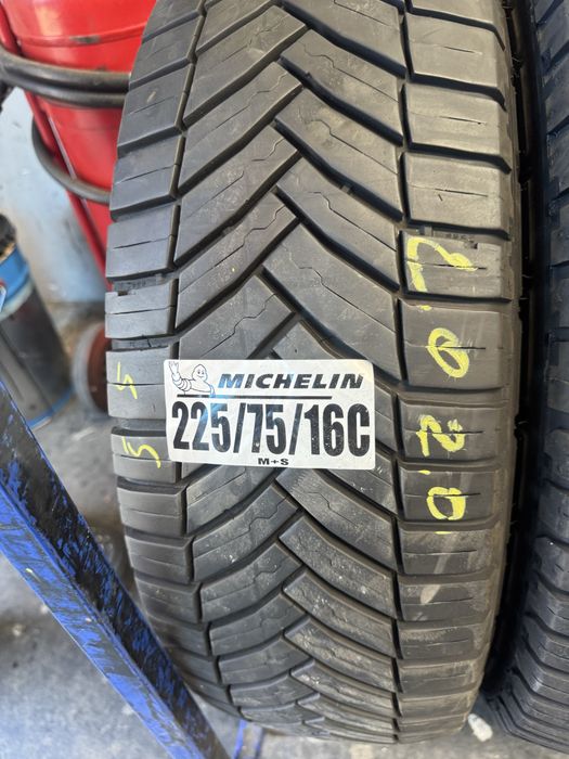 225/75/16c michelin