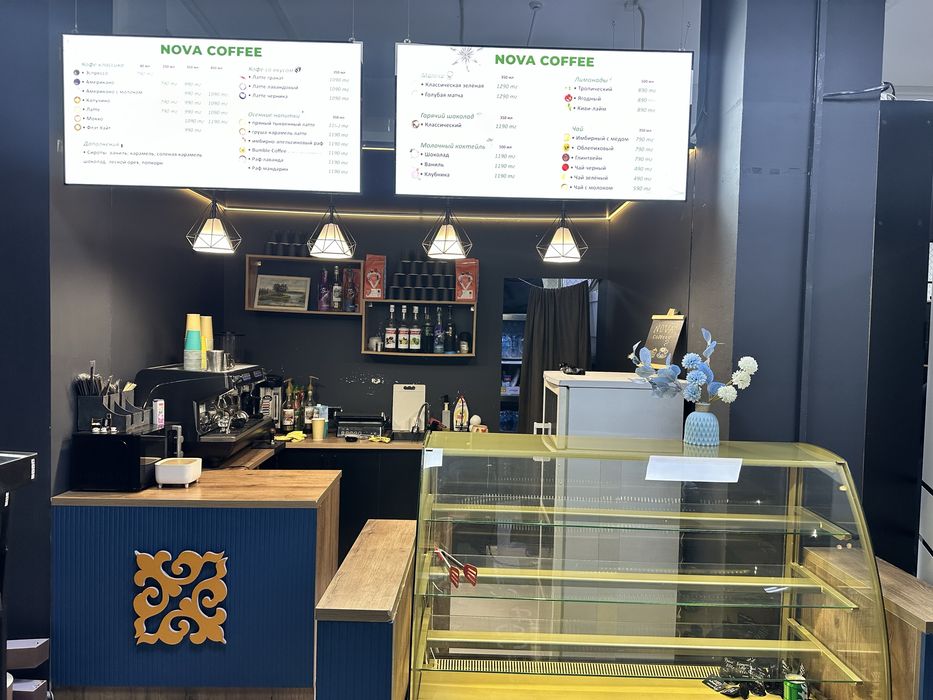 Витринный холодильник Carboma