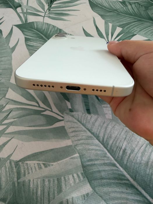 iPhone 16 plus 128 GB