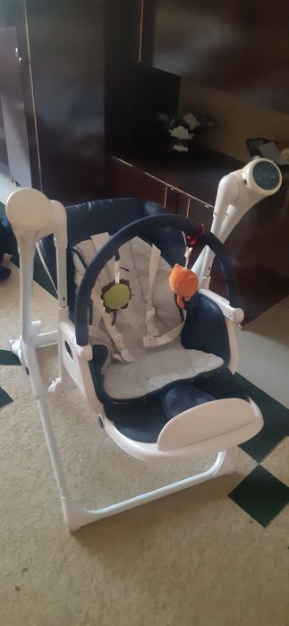 Шезлонг  стулчик качелия