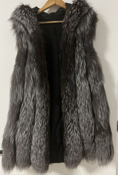 Vesta blana naturala de vulpe