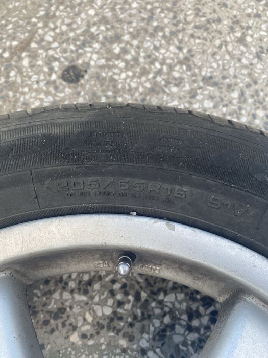 Джанти с гуми за Голф 4