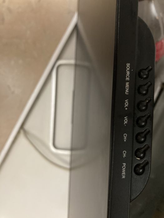 Продаю телевизор HARPER