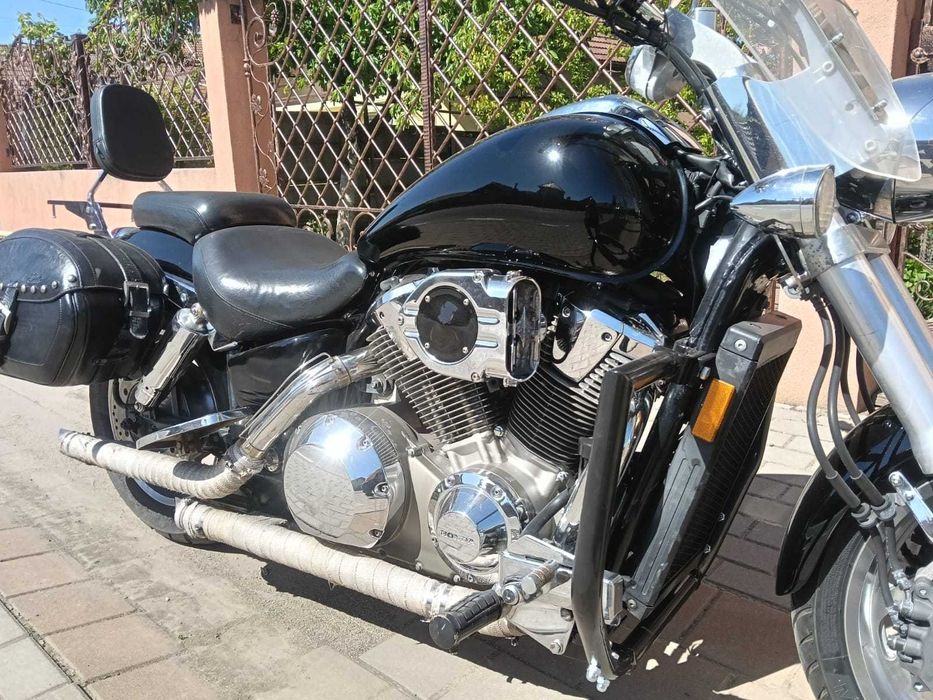 Honda VTX 1800 C – cruiser puternic, întreținut impecabil