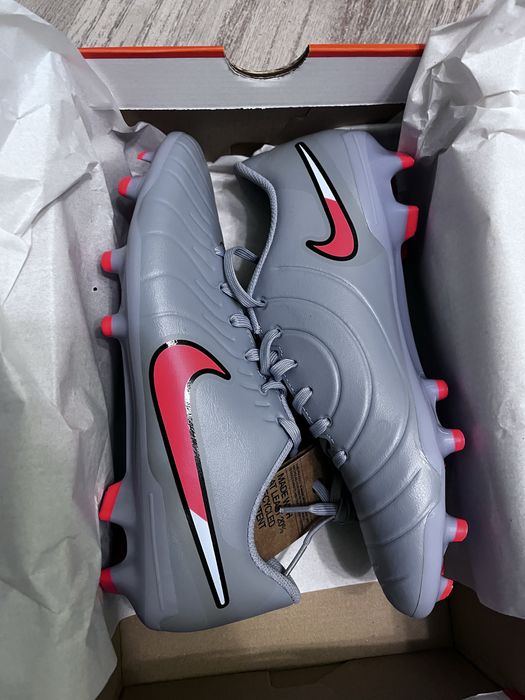 Ghete de fotbal cu crampoane Nike Tiempo 10 Legend Club noi