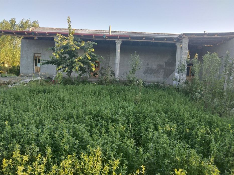 6 sotih Uy joy sotiladi