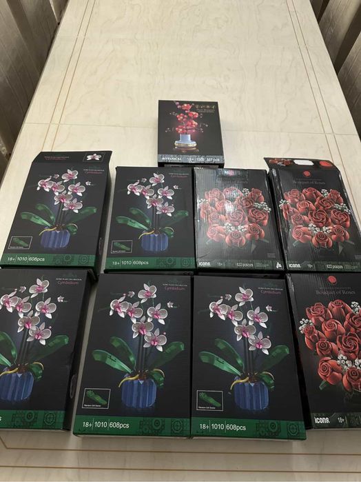 продаются лего цветы