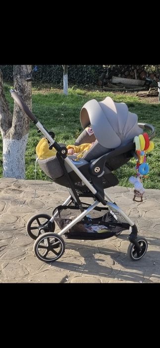 Cărucior Cybex Eezy S Twist+ 2 + scoică auto Cybex cu Isofix + adaptoare