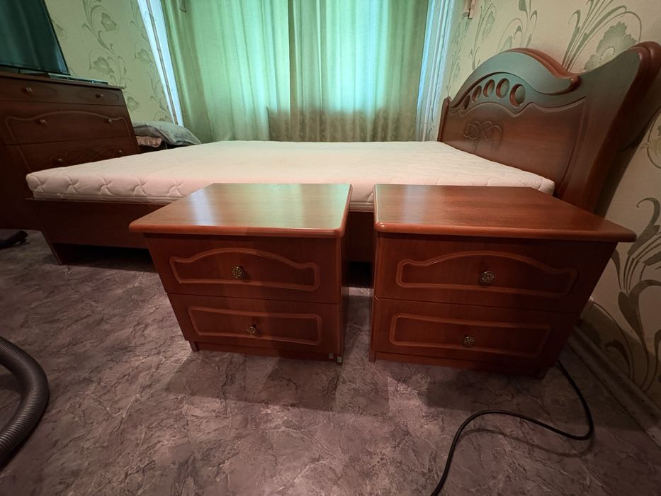 Спальный гарнитур