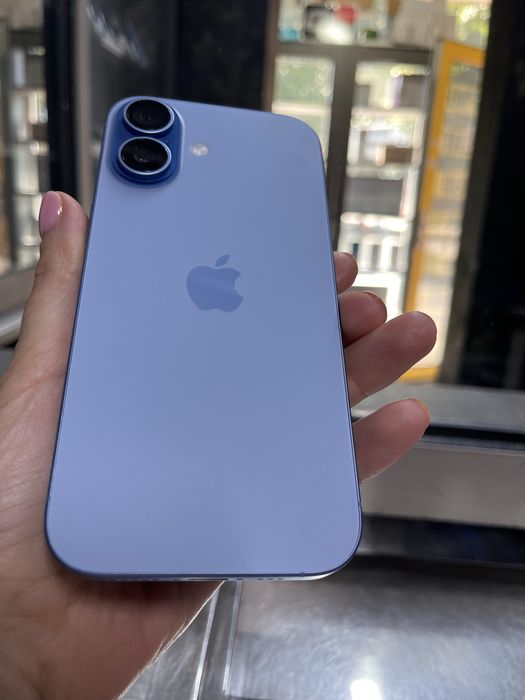 Telefon Iphone 17 -256 Gb . Ca nou