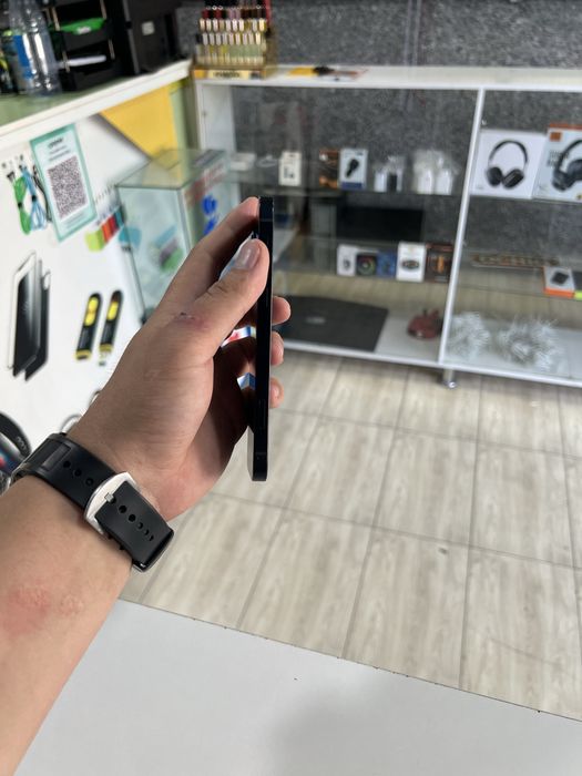 Iphone 12 radnoy srochna