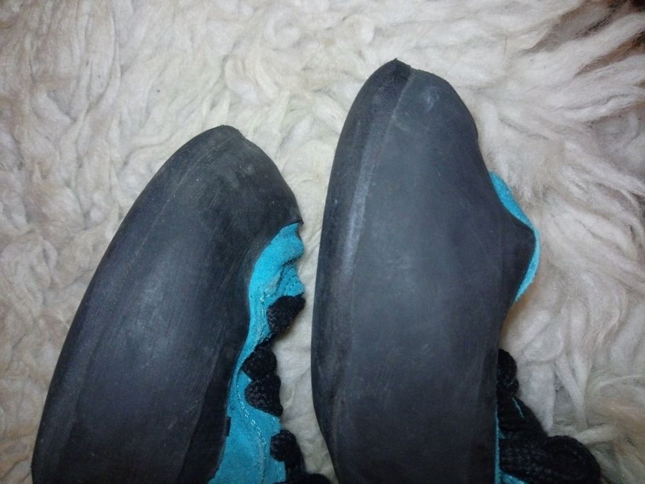 Pantofi de catarat, escaladat, rock climbing