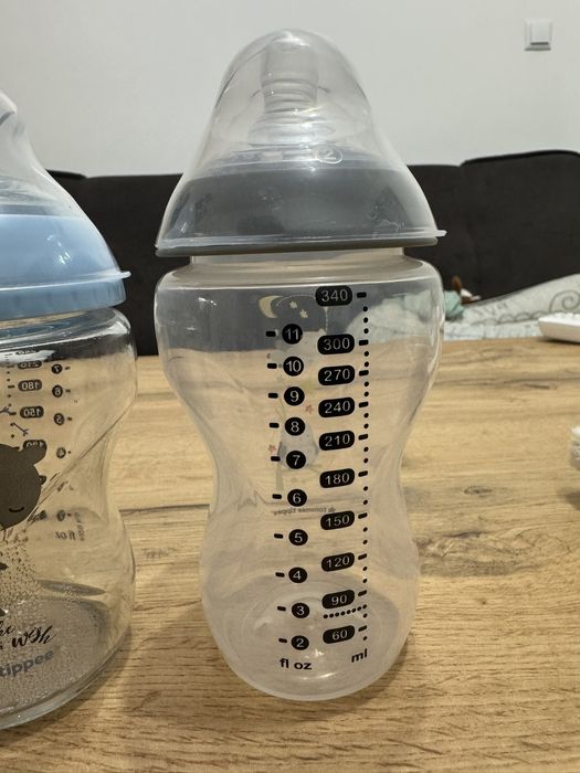 Бебешки шишета на tommee tippee