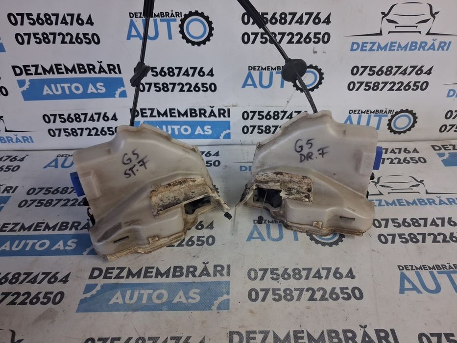 Broasca usa stanga dreapta fata vw Golf 5 2006