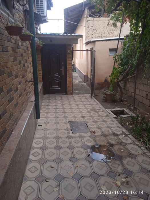 Срочно Уй сотилади миробод туманида.Ок Уй махалада нархи келишилади