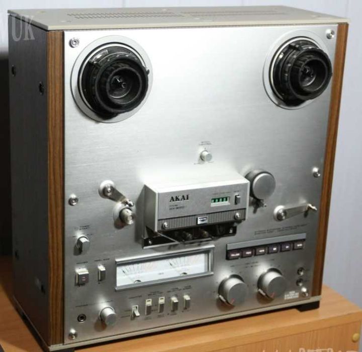 катушечный магнитофон AKAI GX-620 с  гарантией