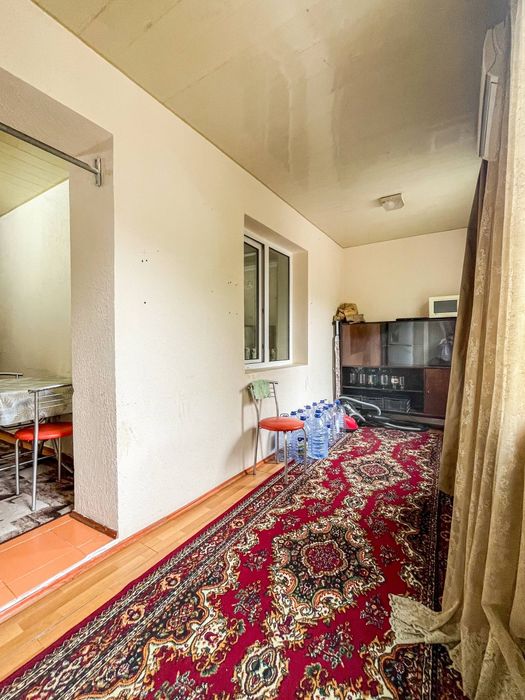 2/2/4 Буз-2,ЭКО Базар,ориентир 49 школа,Тараканчик,77 серия,кирпич