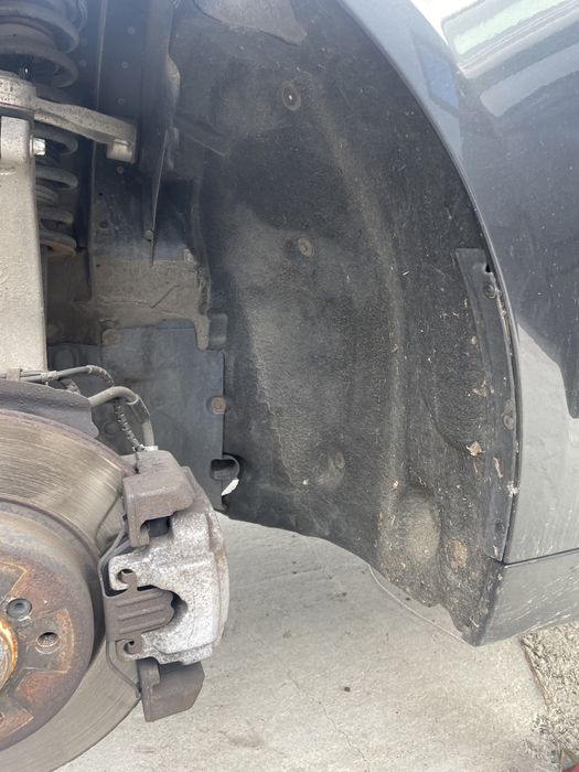 Carenaj roata stanga / dreapta fata complet BMW f10 f11