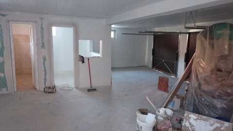 Inchiriez depozit garaj spatiu servicii birou