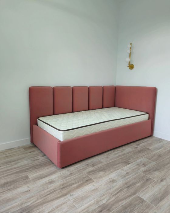 Детская мягкая кровать Келли  в наличии с матрасом