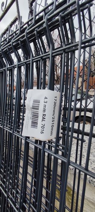 Оградни пана във комплект със колове