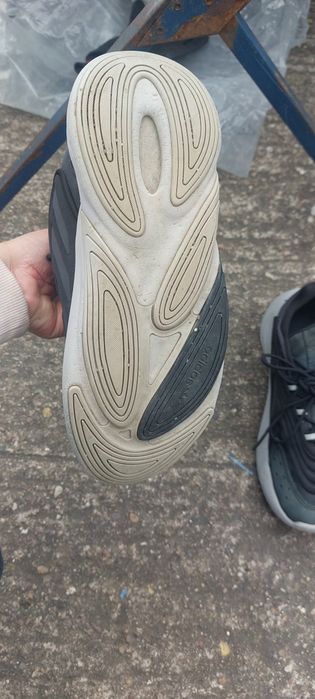 Adidas ONELIA  marimea 41