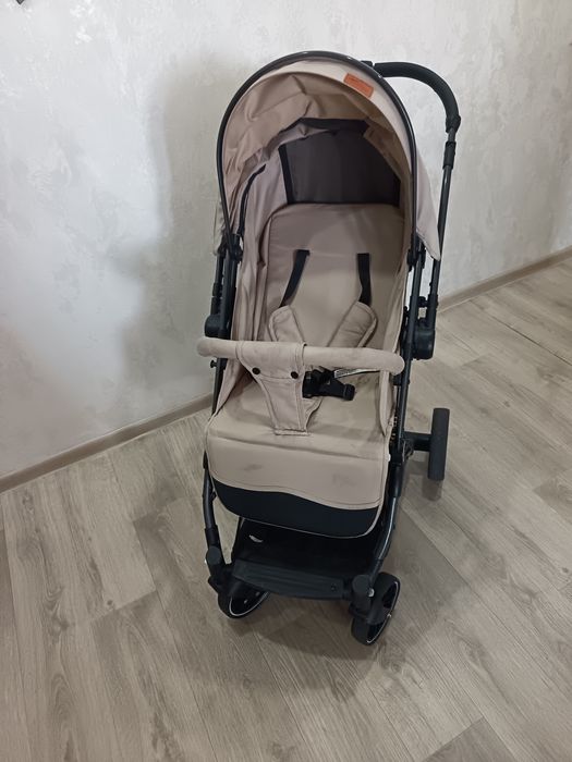Продаю коляску Teknum