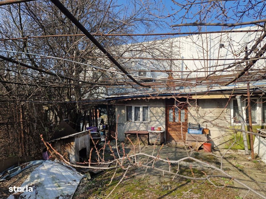 De vânzare casă demolabilă