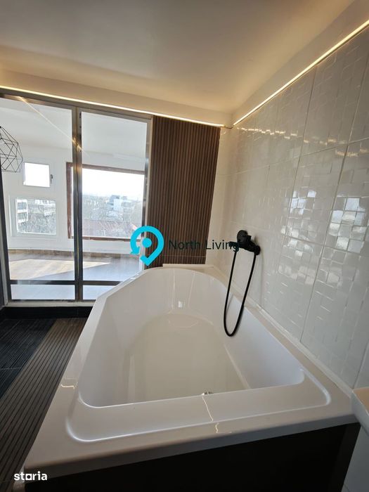 Apartament 3 camere, 97 mp, parcare, zona Erou Iancu Nicolae