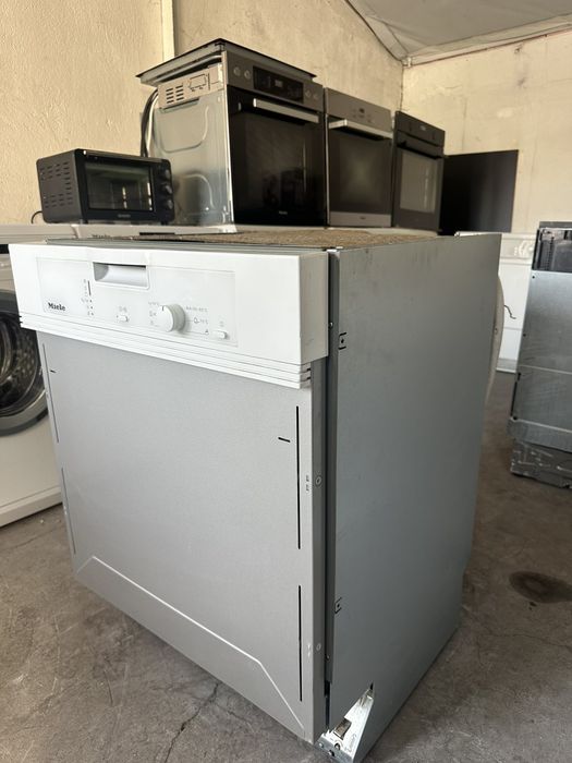 Съдомиялна +гаранция 1 година. MIELE за вграждане 60см. Безплатна доставка за София