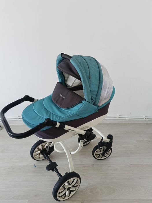 Продам коляску хорошее состояние