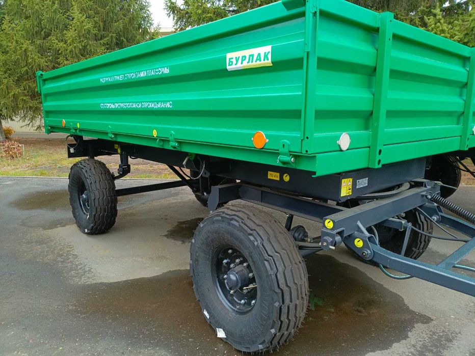 Прицеп тракторный самосвальный 2ПТС-4.5