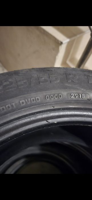 225/55 R17 vredestein