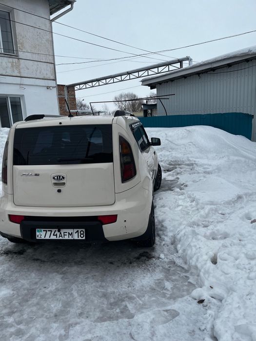 продам  машину KIA SOUL