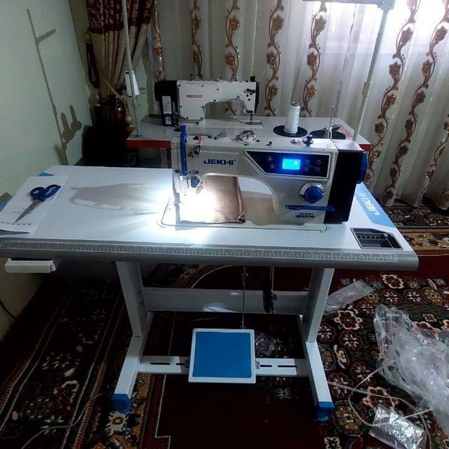 JEKHI rusumli toʻgʻri chok va overlok tikuv mashinalar optom narxlarda
