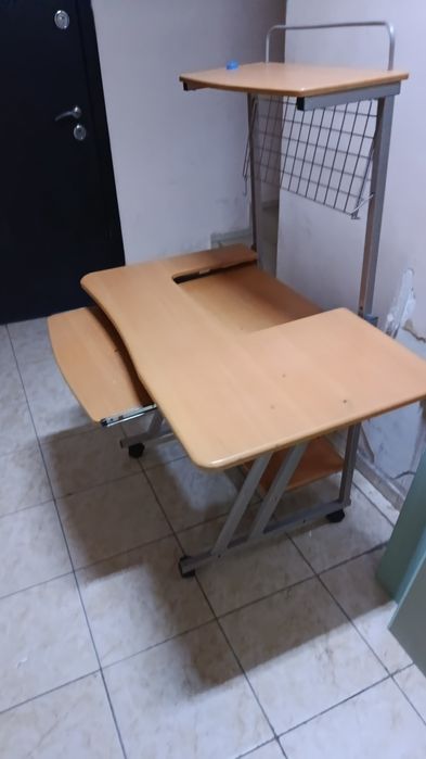 Компьютерный стол