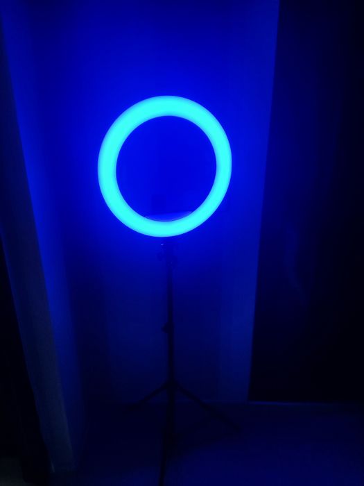 Селфи ледд ринг лампа с трипод , 210см, RGB, Диаметър 45см./18 инча,