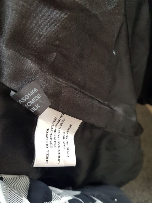 Kenneth Cole палто