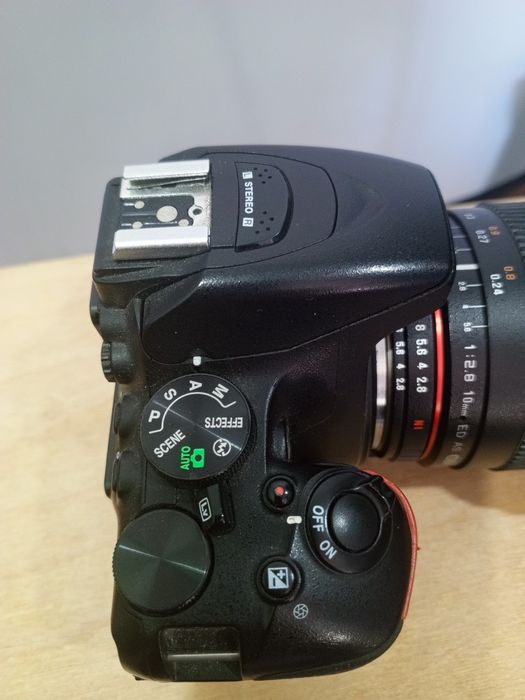 Продам Nikon 5600